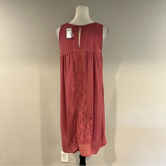 Bohemian a-line Sleeveless scoop neck mini dress with lace details - Picture 7 of 15